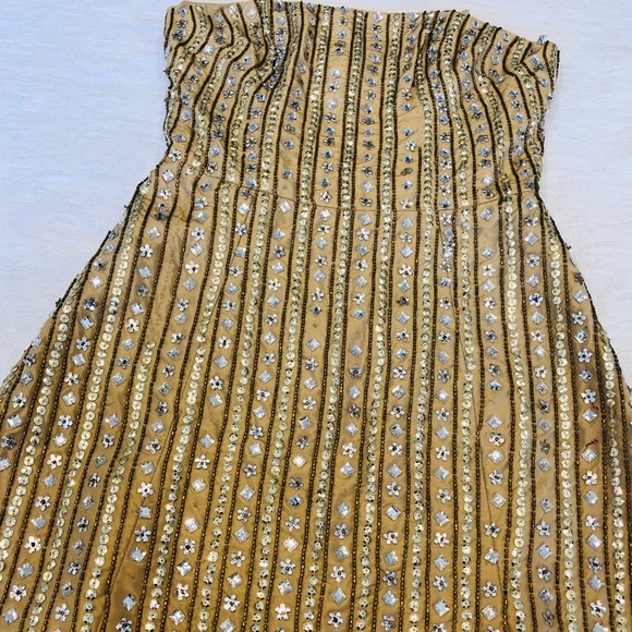 EUC**TRACY REESE**Gold STUNNING Party Dress - Picture 2 of 4